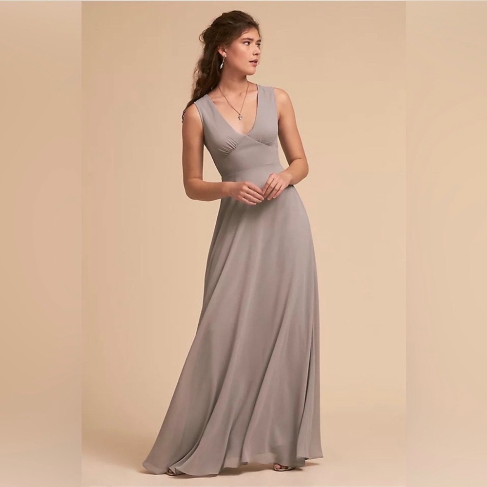BHLDN Capulet Sleeveless Maxi Dress Gray V-Neck Bridesmaid
Formal Gown Size S